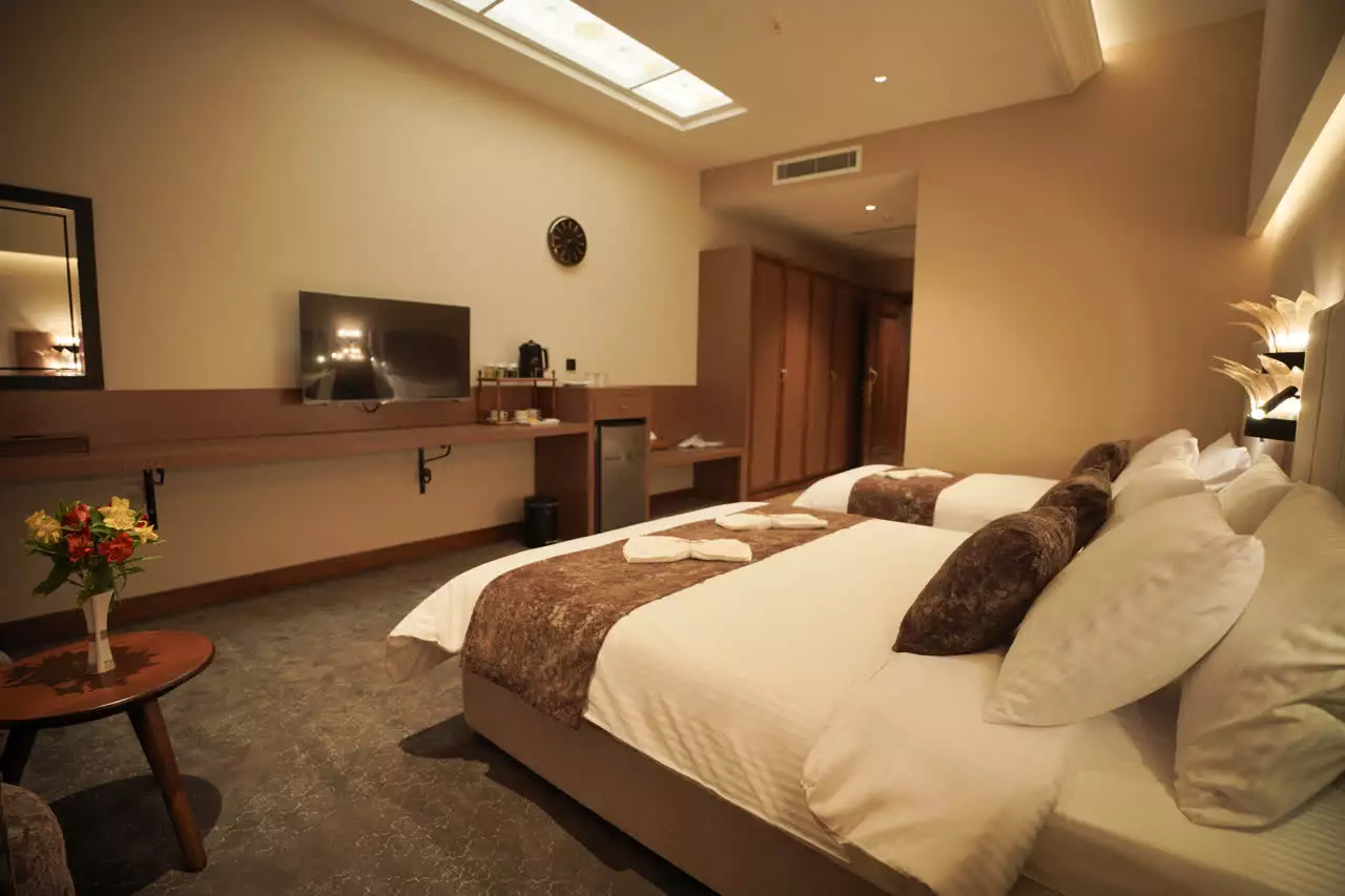 Alibaba https://cdn.alibaba.ir/ostorage/hotel-accommodation-images/69904ad56b43e2b9afa3c161_تریپل (4).webp